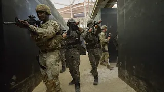 ROK US Military Police conduct Combined Close Quarters training