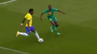 Youssouf Sabaly vs Bresil & Vinicius Jr