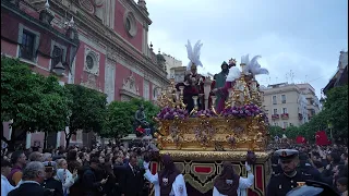 Misterio del CARMEN en el Salvador con PASIÓN de LINARES bajo la LLUVIA | Semana Santa Sevilla 2024