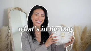 WHAT'S IN MY DIOR BOBBY BAG: Everyday Essentials (this purse is so roomy lol)