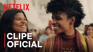 Velha Roupa Colorida por Chico César | Cena Final de 3% | Netflix Brasil