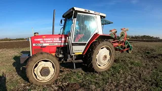 1987 Massey Ferguson 3070 Autotronic 3.9 Litre 4-Cyl Diesel Tractor (88 HP) with Kverneland Plough