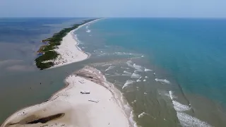 Черное море.  Лазурное.  Переход на остров Джарылгач.  22.06.2021.