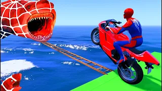 الأبطال الخارقين على دراجة نارية - Superheroes on a motorcycle ride on the stairs with sharks GTAV