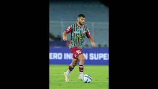 #HugoBoumous squanders a golden opportunity to restore parity for the visitors 😳 | #HeroISL #Shorts