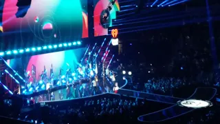 Dua Lipa - Levitating live clip T-Mobile Arena, Las Vegas iHeartRadio Music Festival 9-17-2021