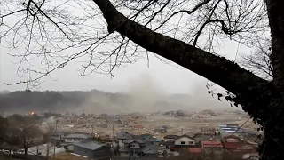 SCARIEST 2011 JAPAN TSUNAMI FOOTAGE COMPILATION (PART 1/5]