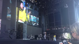 Little Dragon "Pretty Girls" Live