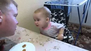 Смешные дети."Поговорим"?,Top,Funny,baby,babies,falls, falling funny, jokes,