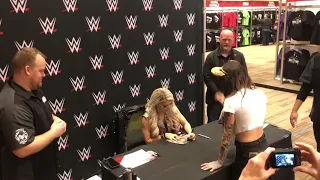 WWE fAN was certainly happy to meet the goddess AlexaBliss at the RoyalRumble