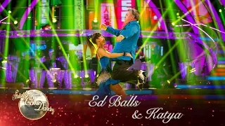 Ed Balls & Katya Jones Salsa to 'Gangnam Style' by Psy - Strictly Come Dancing 2016: Week 8