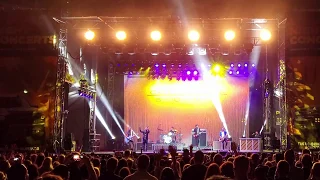 COLLECTIVE SOUL & GIN BLOSSOMS LIVE IN VANCOUVER Performing R.E.M.'s "The One I Love", PNE Fair 2019