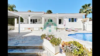 Detached Villa for sale in Pinar de Campoverde