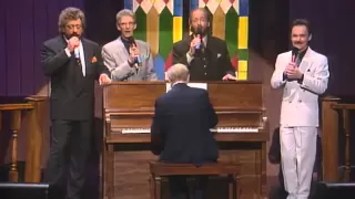 Bill & Gloria Gaither - I Shall Not Be Moved [Live] ft. The Statler Brothers