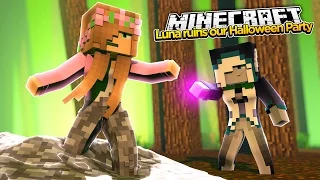 Minecraft Royal Family: LUNA TURNS LITTLE KELLY INTO A STATUE?! w/Little Carly