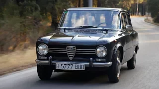 Alfa Romeo Giulia Berlina 1300 TI - Classic Cars Jarama