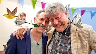 Stephen Fry, Garry Kasparov and the Hay Festival - BBC Click