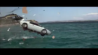 James Bond - Lotus Esprit underwater