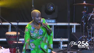 Angelique Kidjo - "Wombo Lombo" Perfomance in Uganda