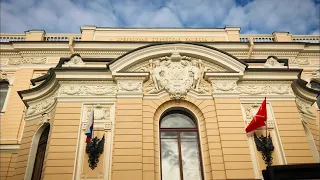 Saint-Petersburg’s State Academic Glinka Capella | Balalaikas and Russian folk choir | travel vlog