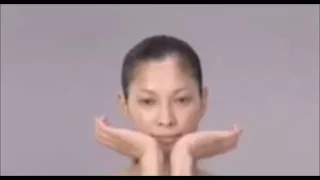 Massagem facial japonesa que fará você se sentir 10 anos mais jovem