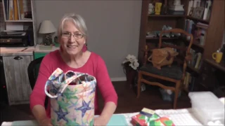 Dollar Tree Drying Mats Stitched to Make a Beach Bag Tutorial