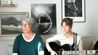 Viva La Vida - Coldplay - Cover by Sara & Anna-Karin