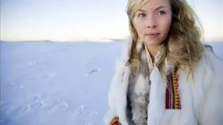 Sami singer Sofia Jannok "Liekkas"