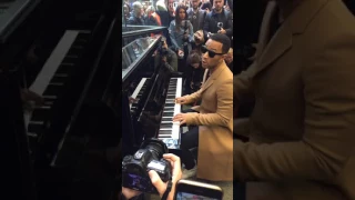 John Legend - All of Me & Surefire - Live at St Pancras International