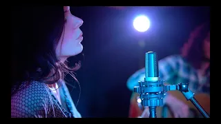 Ashes & Wood, Clémentine Dubost - Live session