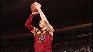 Kyle Korver Scores 19 in the 4th Quarter to Lead Cavs Comeback | November 13, 2017