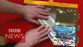 CES 2016: LG's bendy roll-up OLED screen - BBC News
