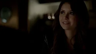 Elena Kills A Waitress (Ending Scene) - The Vampire Diaries 4x18 Scene