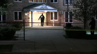 Man shot to death during argument in apartment lobby, police say