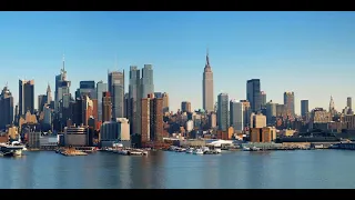 Город Нью Йорк и статуя свободы. Нью Йорк с высоты птичьего полета.