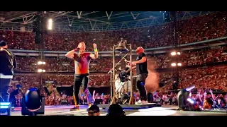 Coldplay LIVE - "Viva La Vida" (last minute) 🔔 ⚔️🛡️ - Wembley London - August 12th 2022