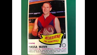 What Scanlens Card is That: Review of Scanlens 1966 AFL Football Cards. (watch the whole series).