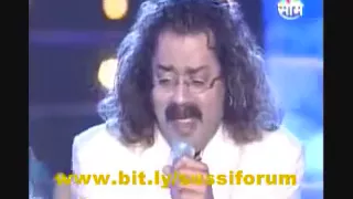 Shreya ghoshal ,Hariharan performing Jogwa song- Jeev Dangla at Ajay-Atul concert