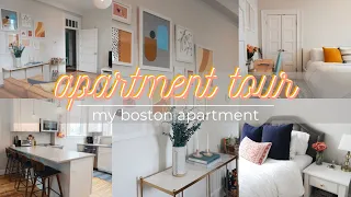 APARTMENT TOUR: My Boston apartment!