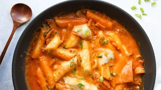 Creamy Korean Rose Tteokbokki #shorts