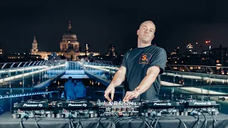 4 DECKS IN THE MIX - 60 Minutes London Cathedral Set (POLICE SHUT DOWN)