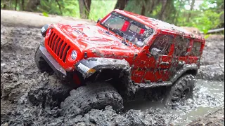 JLU STUCK in THICK MUD! 2020 AXIAL SCX10 3 PORTAL & DIG 4x4 Trail Ready JEEP - RTR | RC ADVENTURES