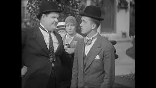 Laurel Stan & Oliver Hardy - Perfect Day