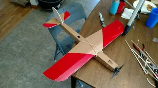 Speed Deamon: a 100+ mph foamboard plane that you can build!