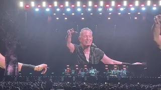 Bruce Springsteen Twist And Shout (Live at Hyde Park - London) 8 Jul 23