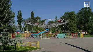 В балаковском Детском парке от рук вандалов пострадали аттракционы