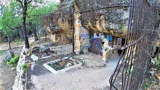Exploring an Abandoned Zoo, 100 Years Old, and More Near Cisco Texas