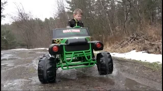 MONSTER TRUCK POWER WHEELS - WICKED WINTER WEATHER FREESTYLE