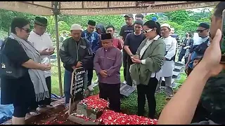 FCT 0187 Pemakaman Jenazah Pa Haji Suparman alias Haji Murod TOP