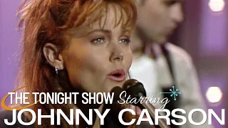 Belinda Carlisle Performs "Circle In The Sand" | Carson Tonight Show